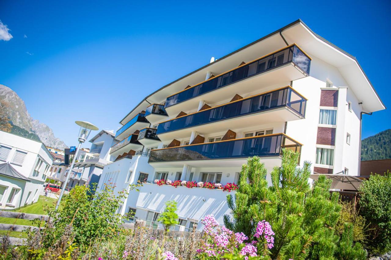 Aparthotel Hochland Gmbh Nauders Exterior photo